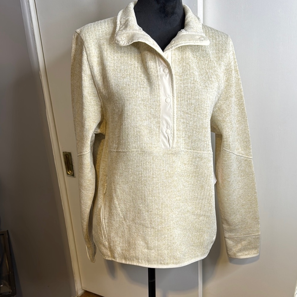 Woman’s Bass Outdoor, L, Cream Pullover Sweater, mock neck, mixed media, camping